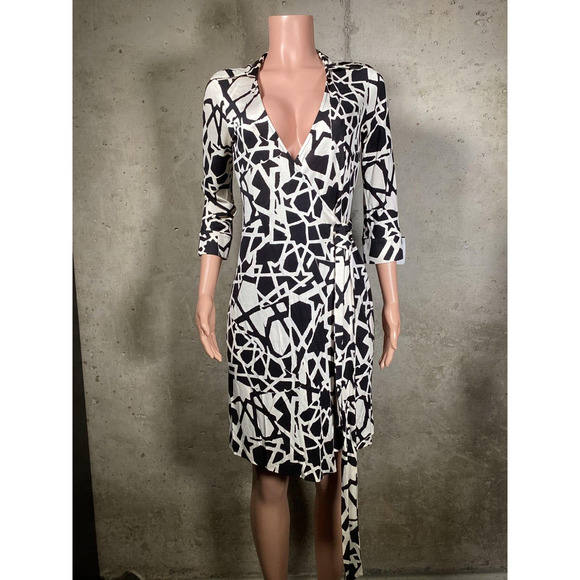 Diane Von Furstenberg Justin Wrap Dress Sz.8 - Picture 1 of 4